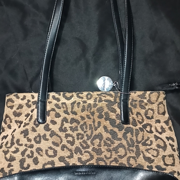 Sag Harbor Leopard Print Tote Bag with Black Accents - Picture 5 of 7